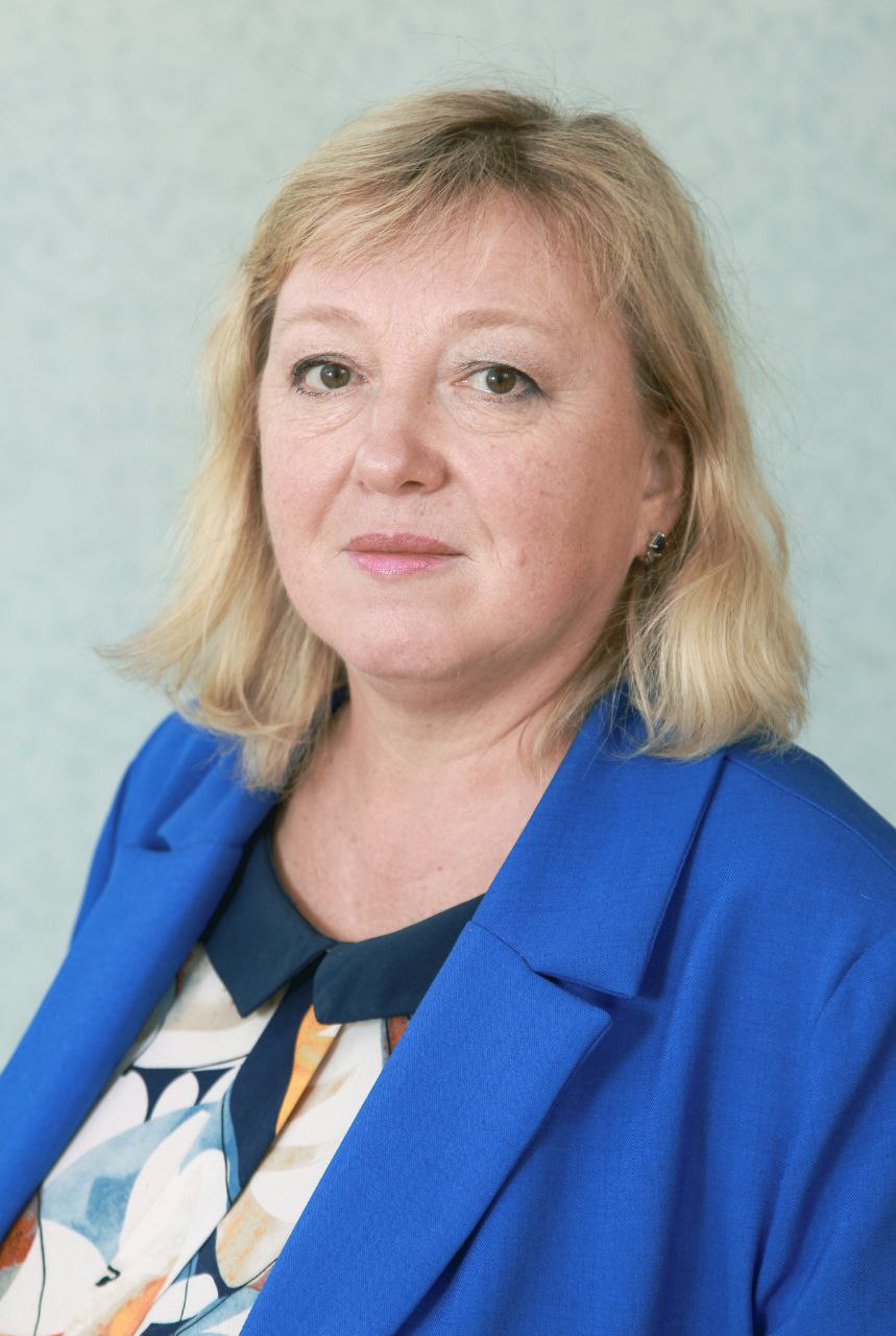 Дворянова Елена Геннадьевна.