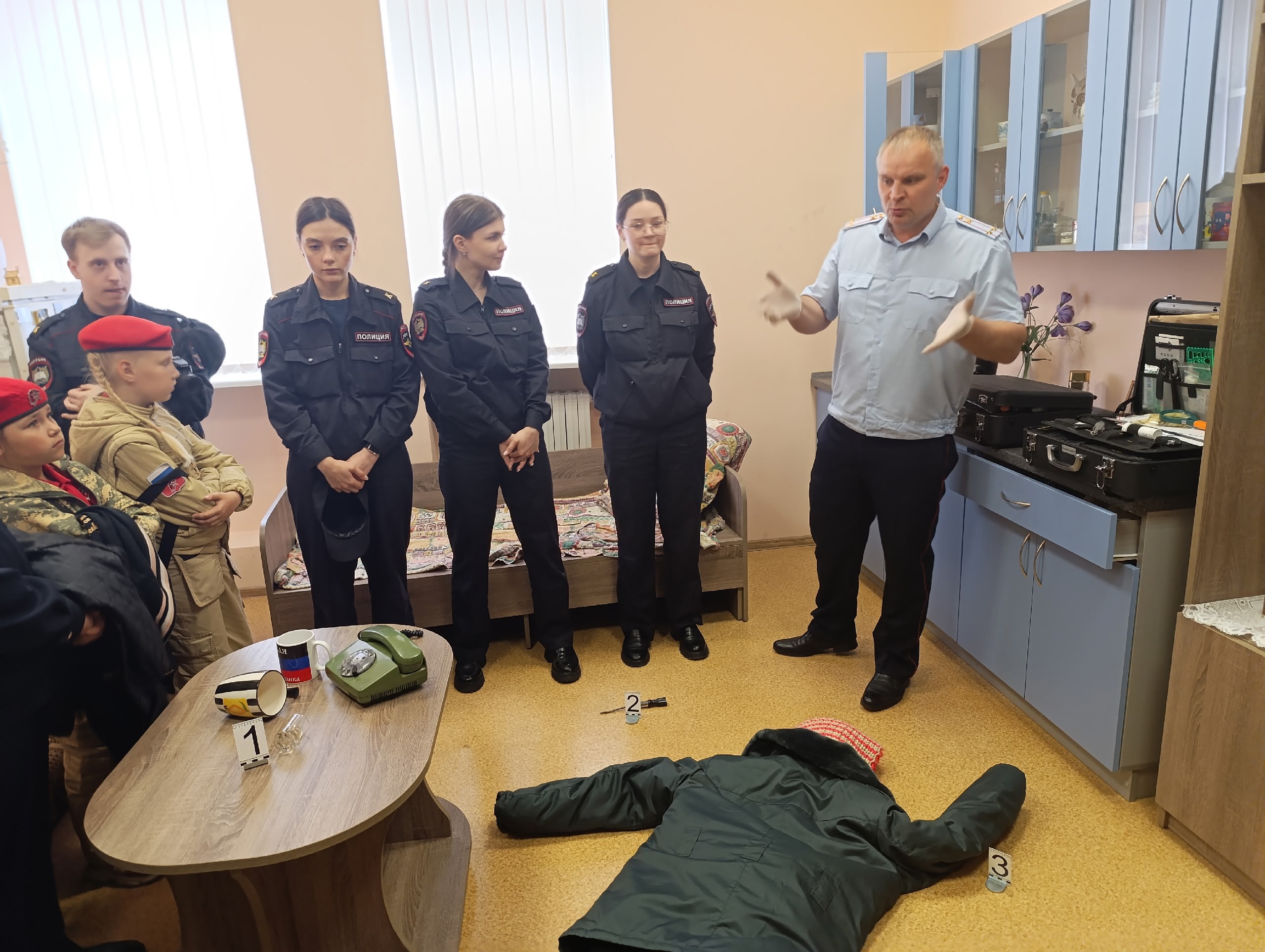 Квест в Филиале Санкт-Петербургского университета МВД России.